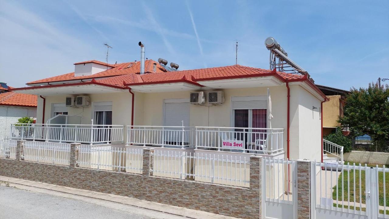 Villa Sevi Vrasná Exterior foto